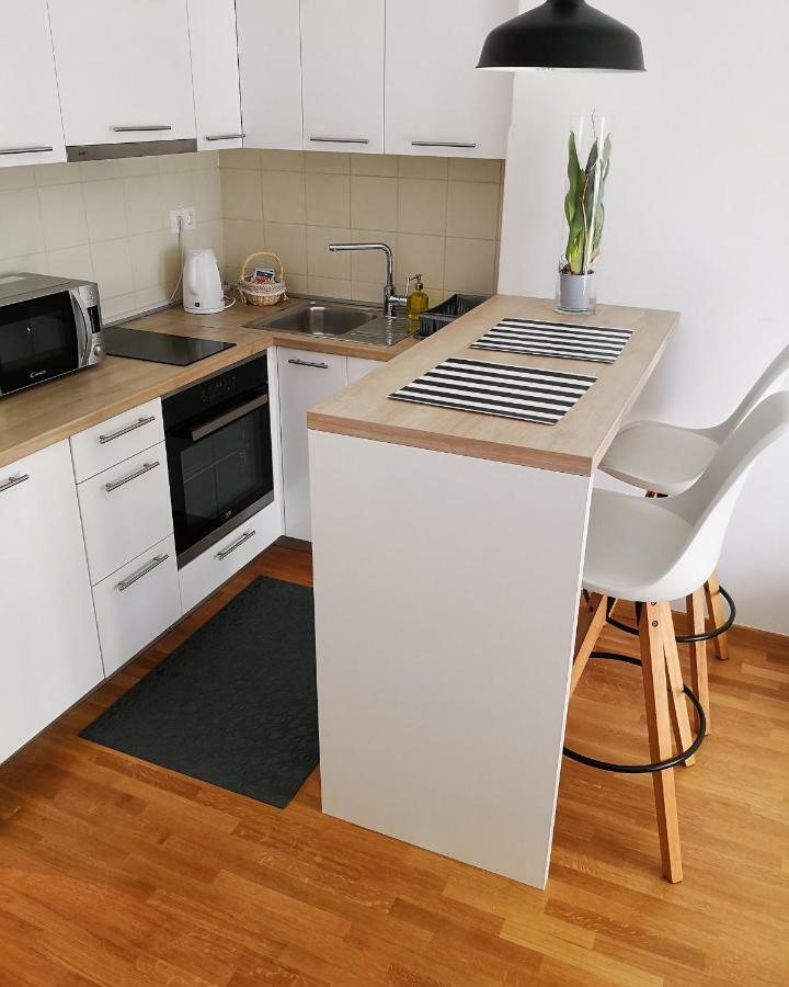 Apartman Bilja 3* Zagreb Exterior foto